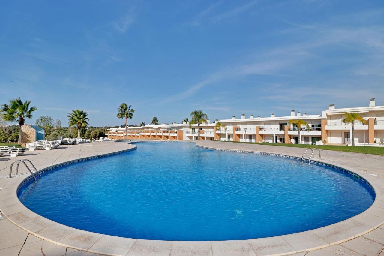 Albufeira Garden Villa With Pool By Homing 外观 照片
