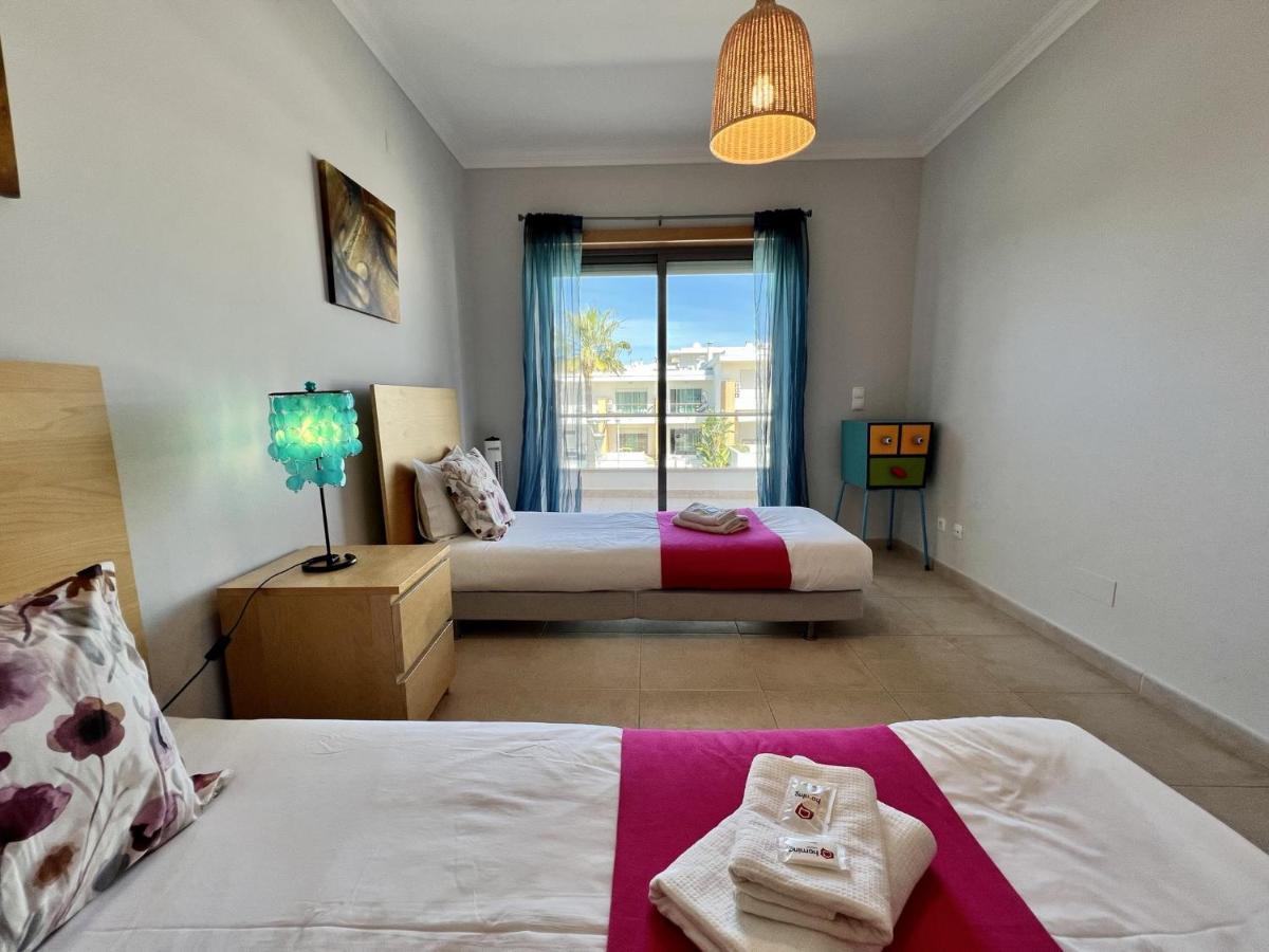 Albufeira Garden Villa With Pool By Homing 外观 照片