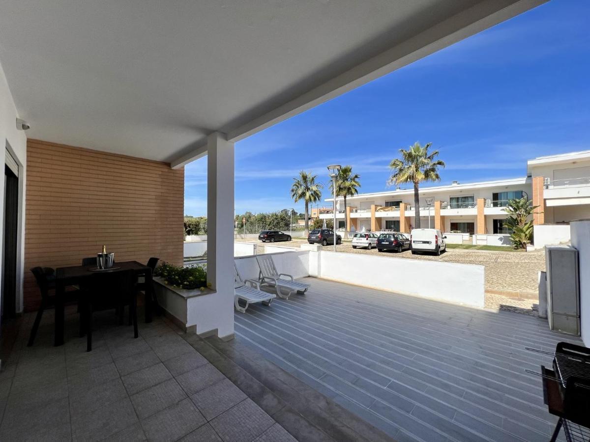 Albufeira Garden Villa With Pool By Homing 外观 照片